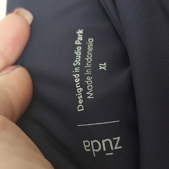 Zuda Z Move Cropped Skirted Legging Back Zip Pocket Navy Size XL - Picture 7 of 8